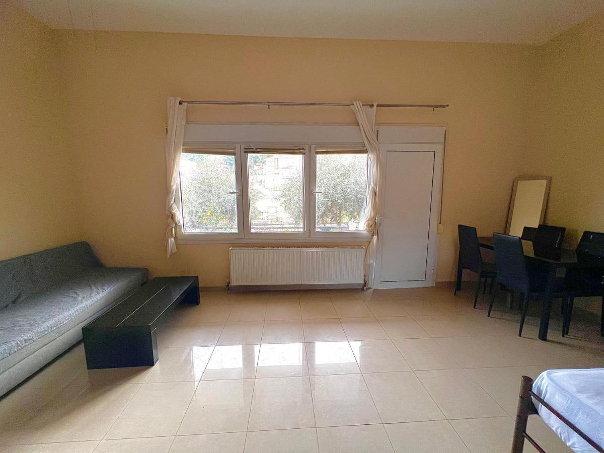 Kalamitsa Apartment By The Beach Kavala Exterior foto