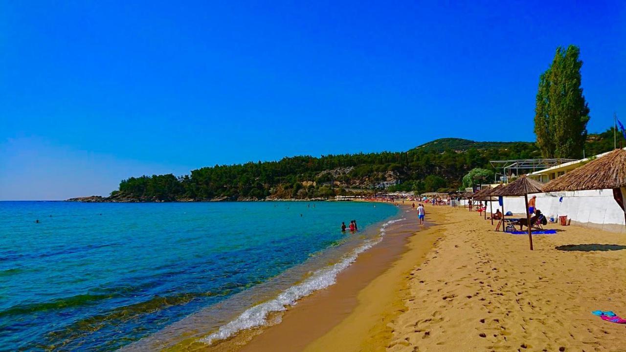 Kalamitsa Apartment By The Beach Kavala Exterior foto